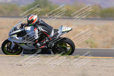 media/Oct-09-2022-SoCal Trackdays (Sun) [[95640aeeb6]]/Turn 15 Inside Distant Pans (1145am)/